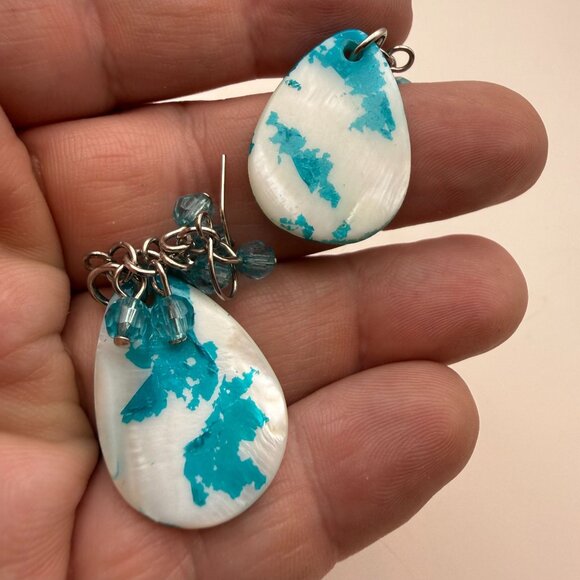 Turquoise & White Shell Dangle Earrings With Blue Beaded Accents Lightweight & C - Picture 6 of 8